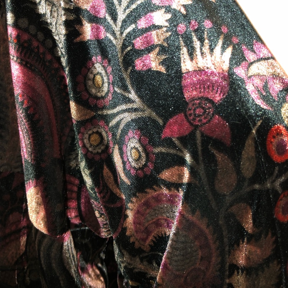 Loft velvet paisley kimono - Picture 2 of 5